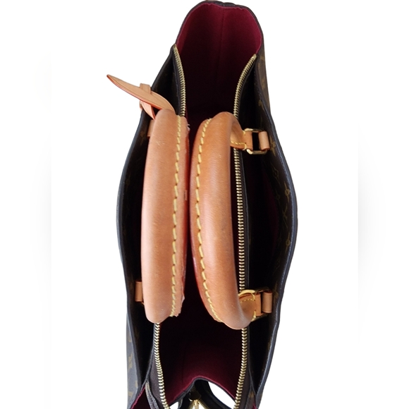 EUC Louis Vuitton Grand Palais - Picture 5 of 7